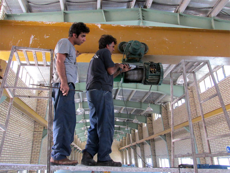 تعمیرات اساسی جرثقیل های سقفی شرکت آبیاری مارون انجام شد