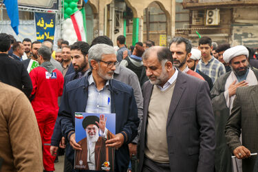 edited-rahpeymaie 22 bahman (309) (resize)